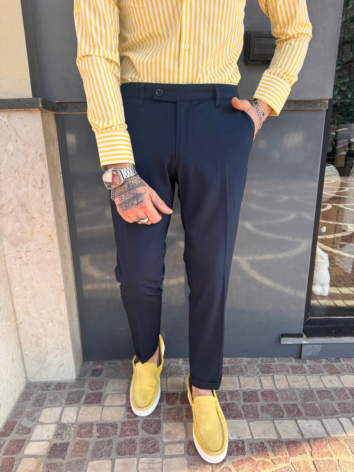 Pantalón Capri con Pinzas