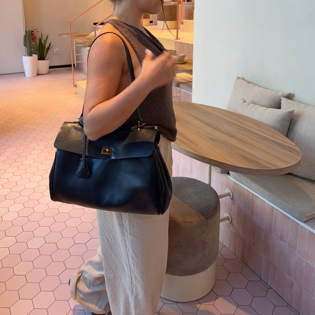 Bolso Vintage de Cuero Vegano con Herrajes Dorados