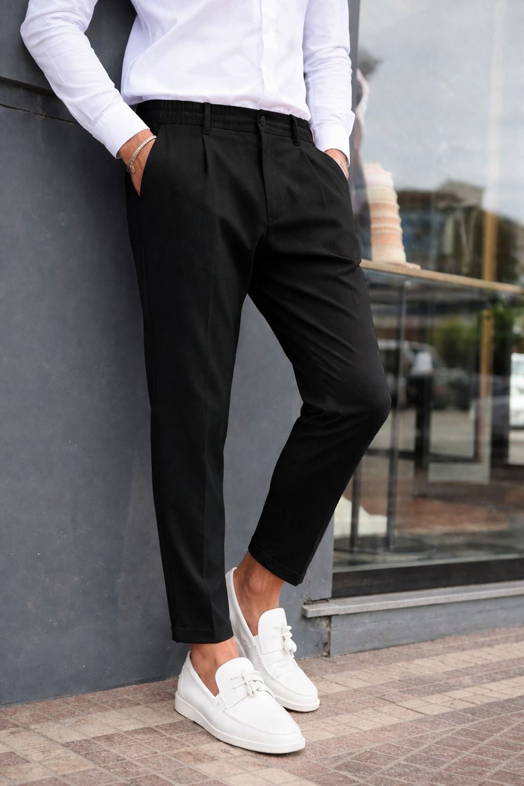 Pantalón con Cintura Elástica y Pinzas