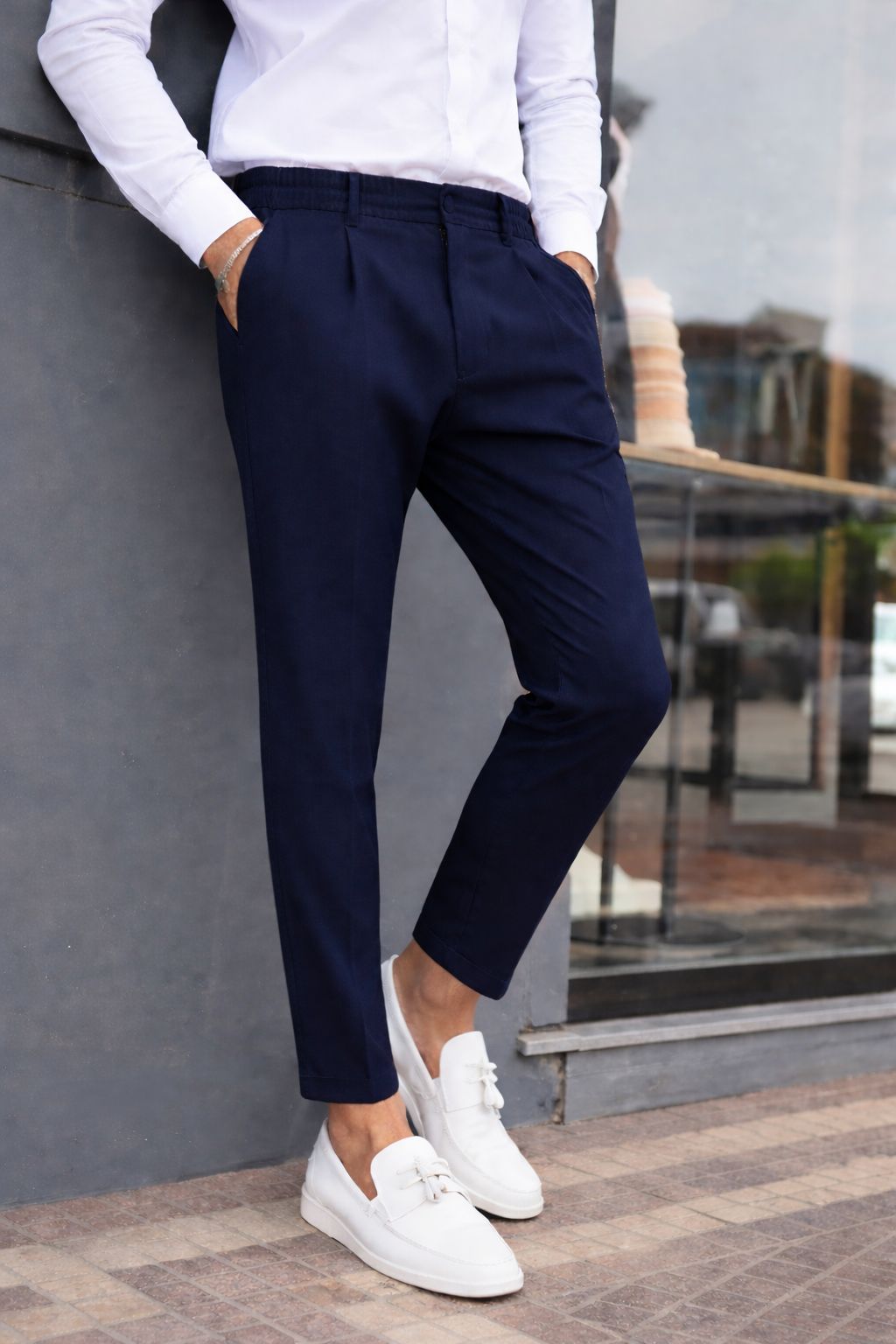 Pantalón con Cintura Elástica y Pinzas
