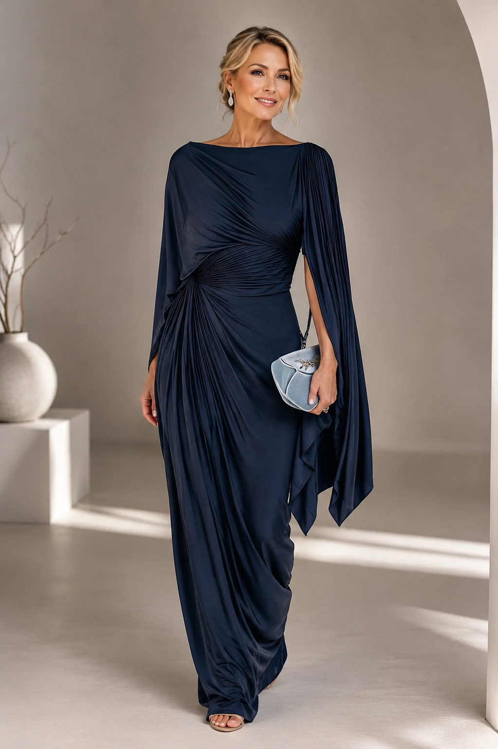 Vestido Largo Plisado con Escote Barco