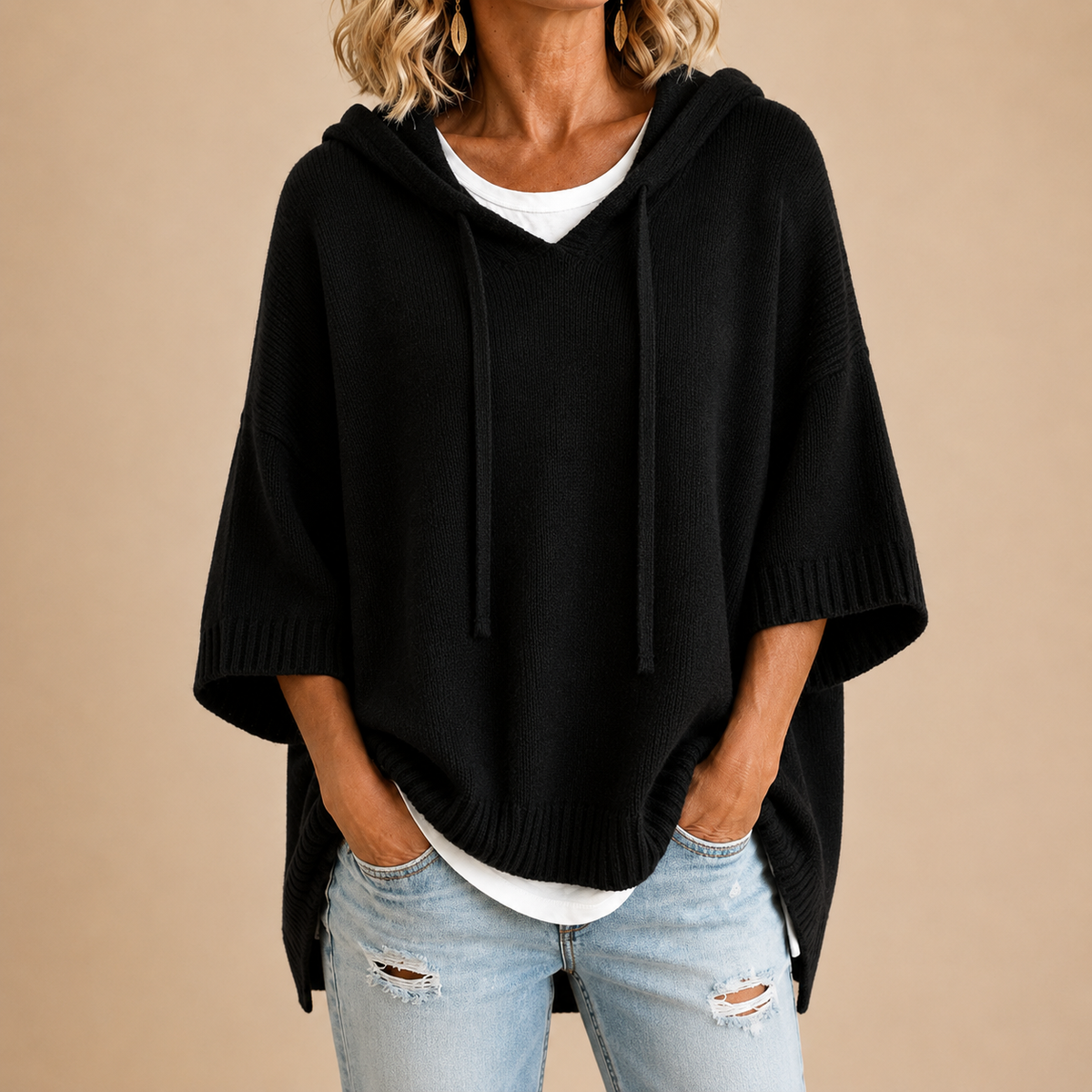 Poncho de Punto con Capucha y Manga Tres Cuartos