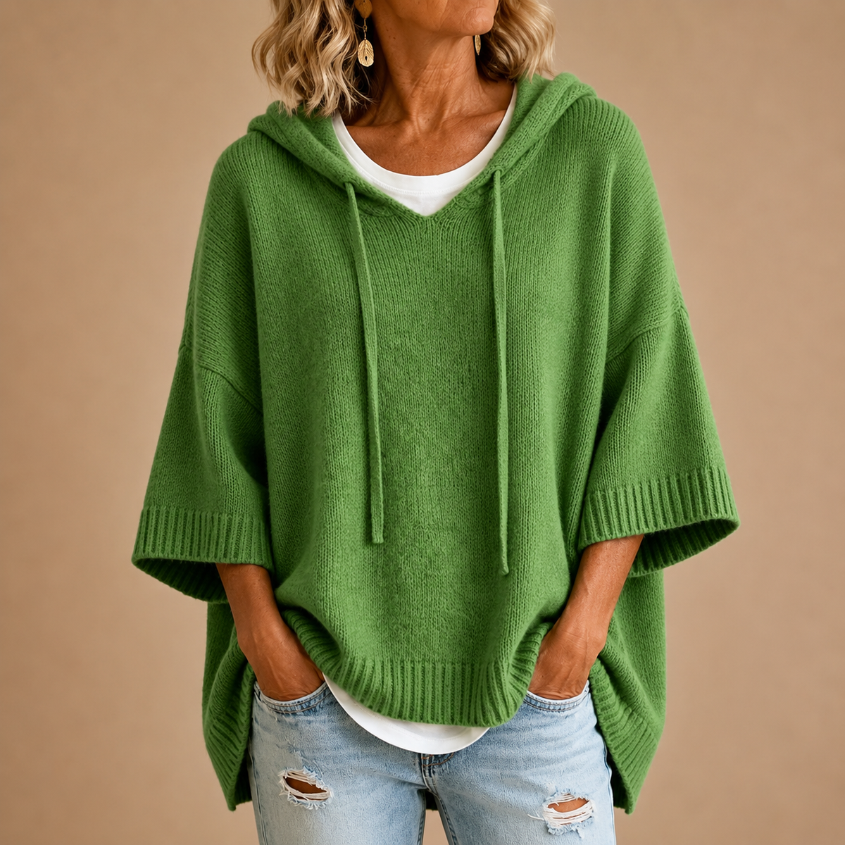 Poncho de Punto con Capucha y Manga Tres Cuartos