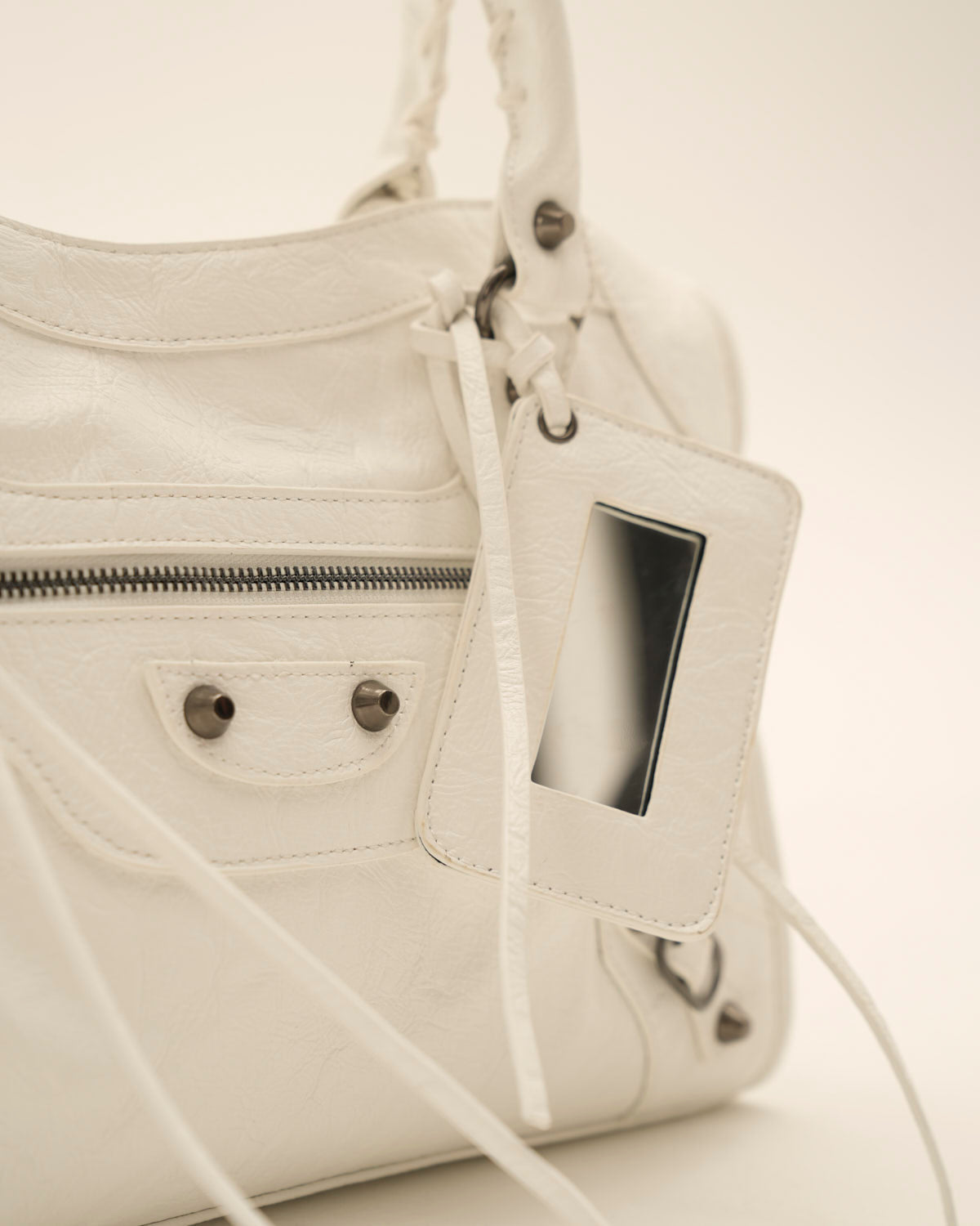 Bolso Grande de Cuero Tipo Carryall