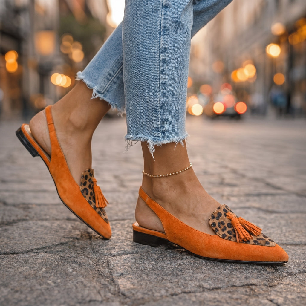 Sandalias Planas con Tiras y Borlas