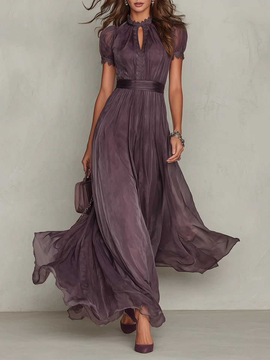 Vestido Largo Elegante de Escote en Gota y Silueta Alargada