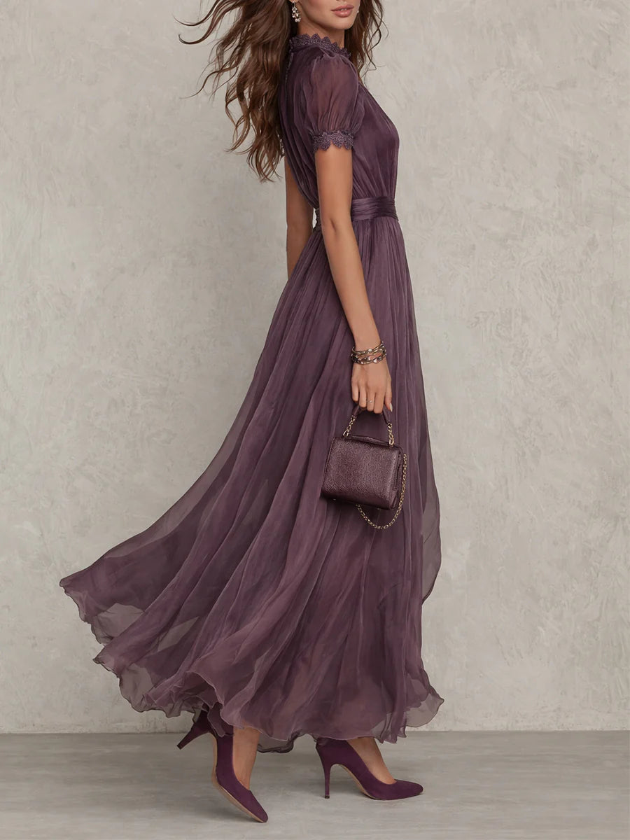 Vestido Largo Elegante de Escote en Gota y Silueta Alargada