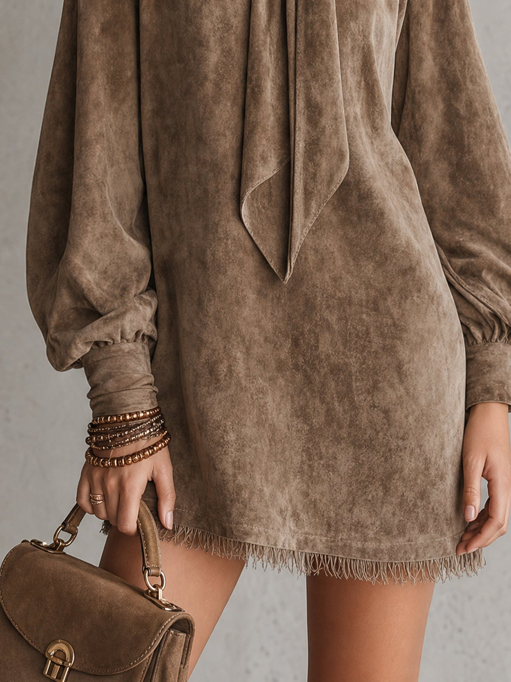 Vestido Mini Marrón Holgado de Ante Sintético con Detalle de Lazo y Mangas Farol