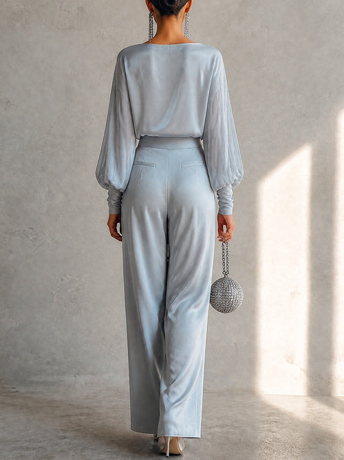Conjunto Azul Grisáceo Satinado: Top de Hombros Descubiertos con Mangas Farol y Pantalón Ancho de Talle Alto