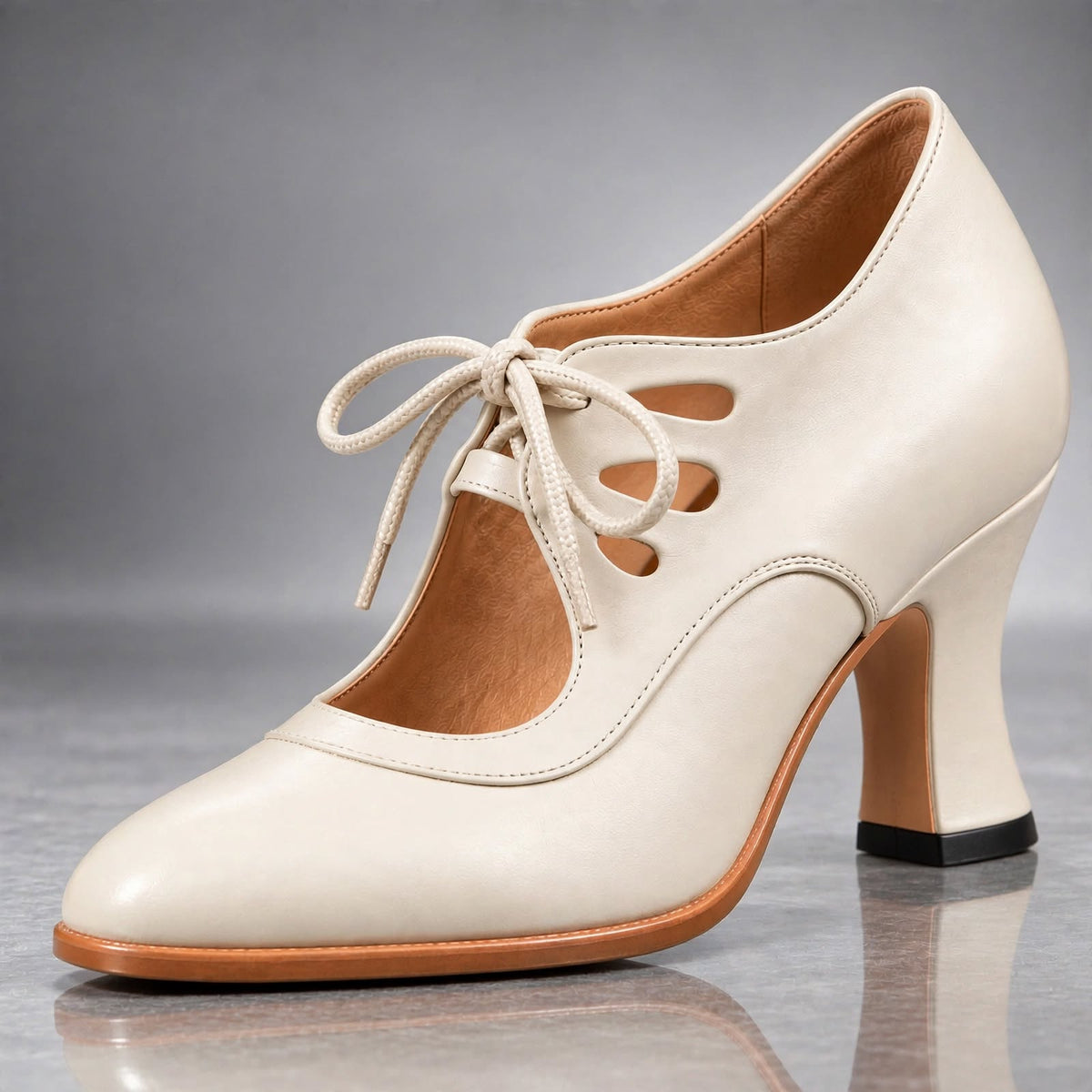 Tacones con Cordones de Piel y Tacón Curvo