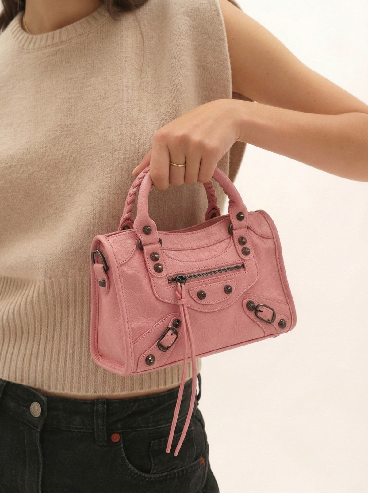 Bolso Pequeño de Cuero Compacto
