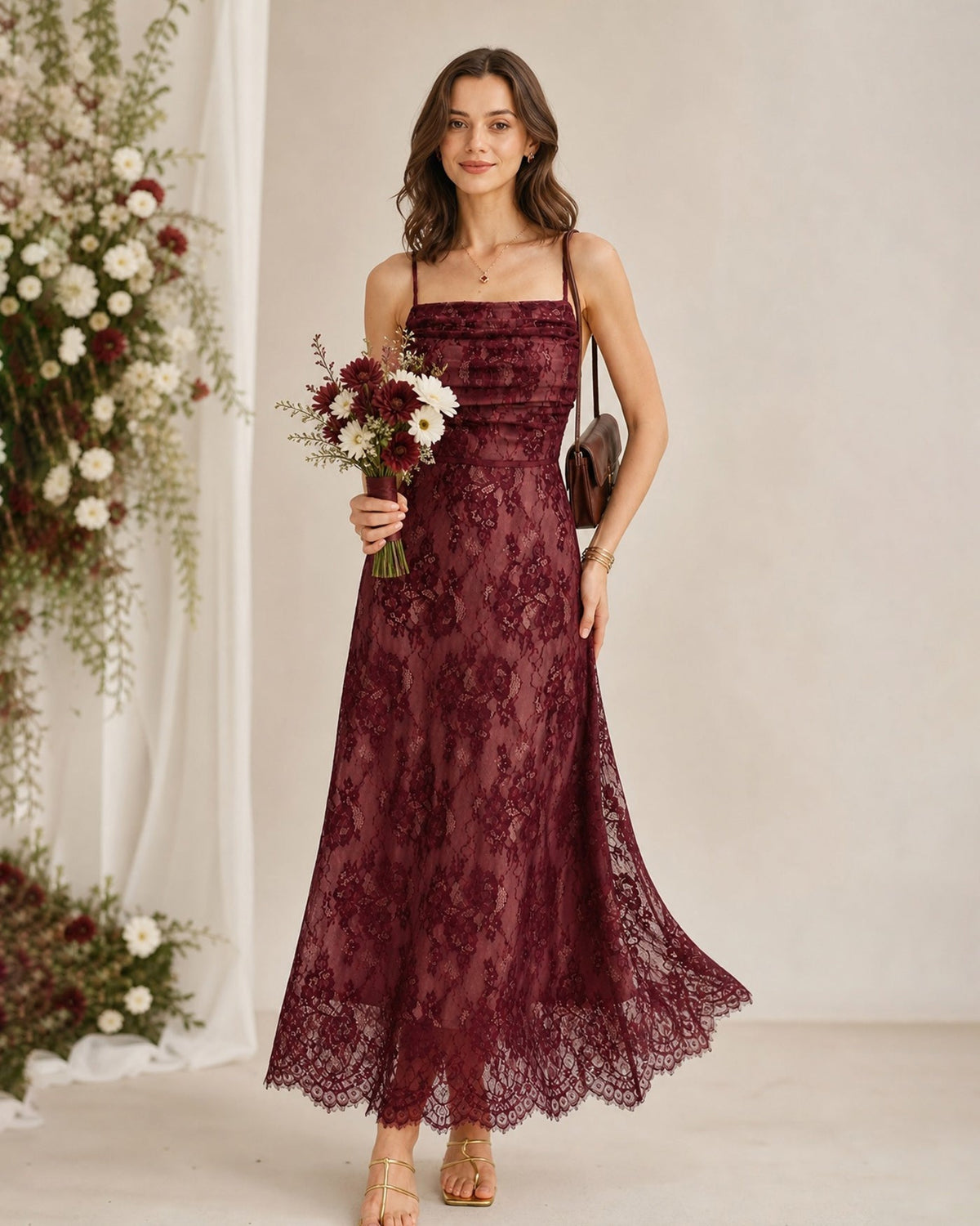 Vestido Maxi de Encaje Vino con Escote Cuadrado y Espalda con Tirantes